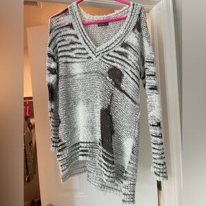 Black and gray/white sweater